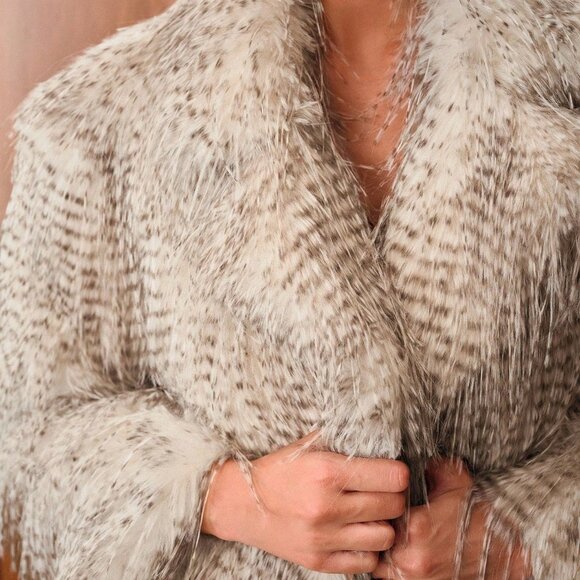 White Preppy Women's All Over Print Faux Fur Midi Coat - Picture 8 of 8